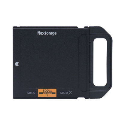 Nextorage AtomX SSDmini 500GB, schwarze Box mit seitlichem Griff und Anschlussfenster