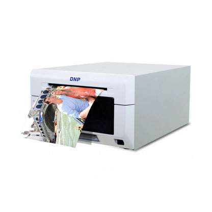 DNP DS620 6-Zoll-Photo-Drucker, Fotoausdruck im Papierweg sichtbar