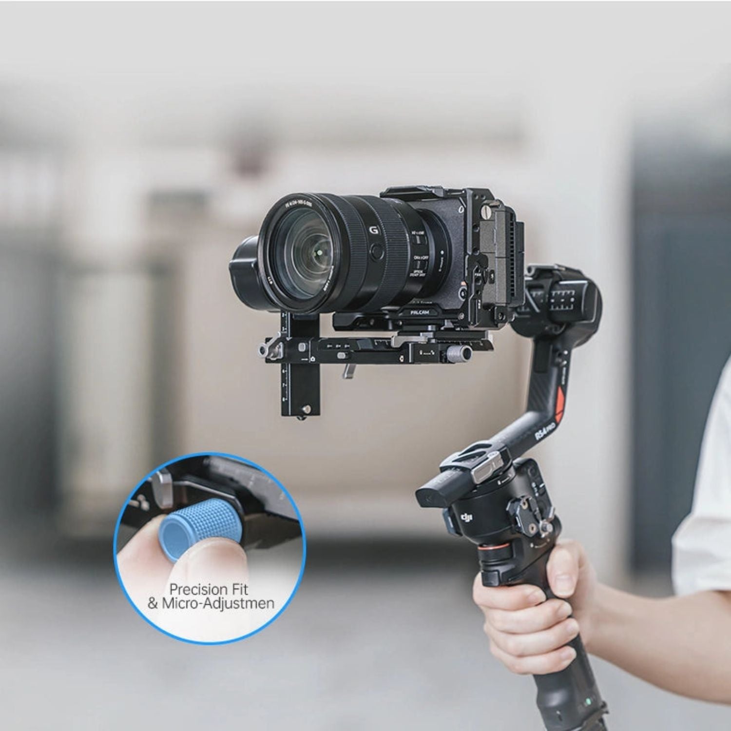 Falcam F38 quick release kit V2 quick-release plate installed on a gimbal with camera