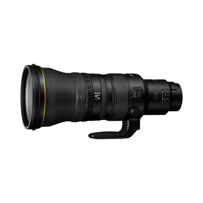 NIKKOR Z 400mm f/2.8 TC VR S Objektiv schräg von vorn
