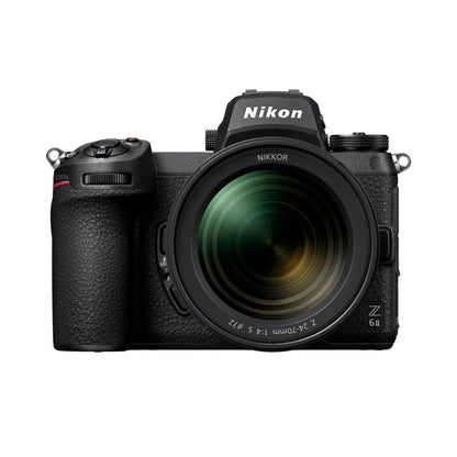 Nikon Z6 II Mirrorless Kamera mit 24-70mm f/4 Objektiv, Vorderansicht