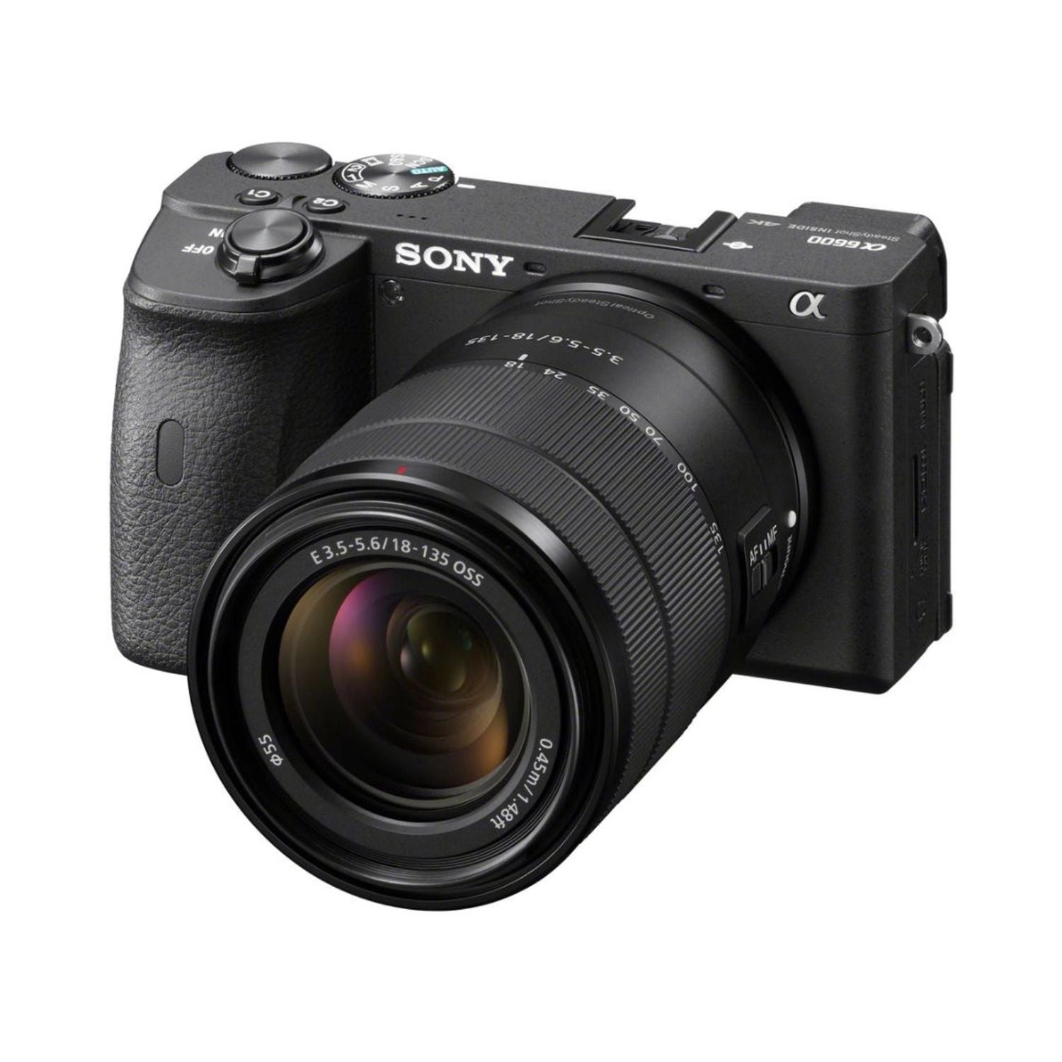 Sony Alpha a6600 Systemkamera mit 18-135mm Objektiv, Frontansicht, schwarz