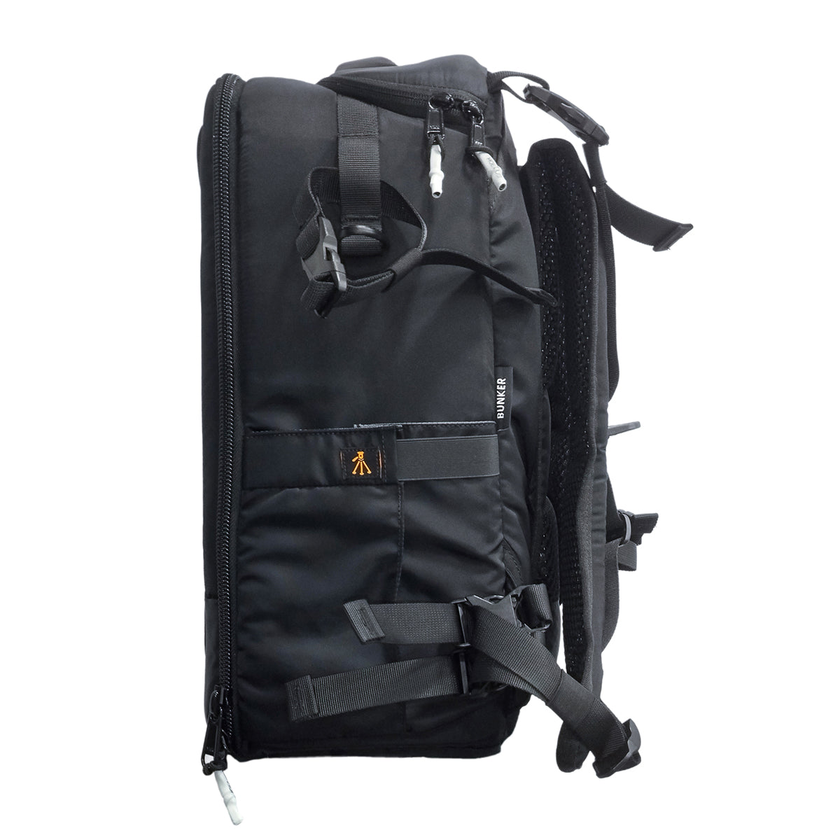 Mobius Bunker backpack side view with straps and zip pockets